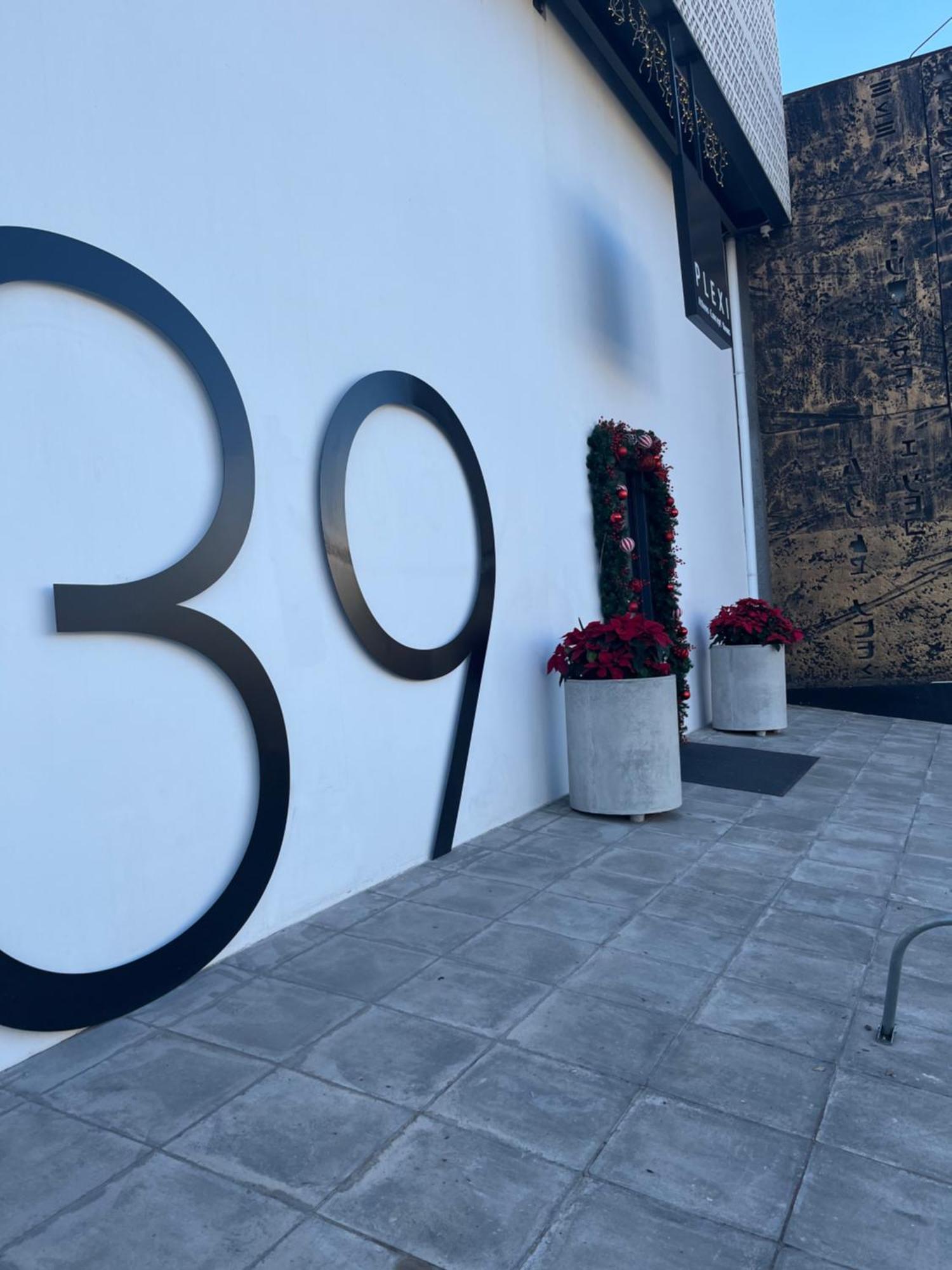Plexi Space Athens Exterior photo